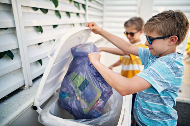 Best Garage Cleanout Services  in Fort Totten, ND